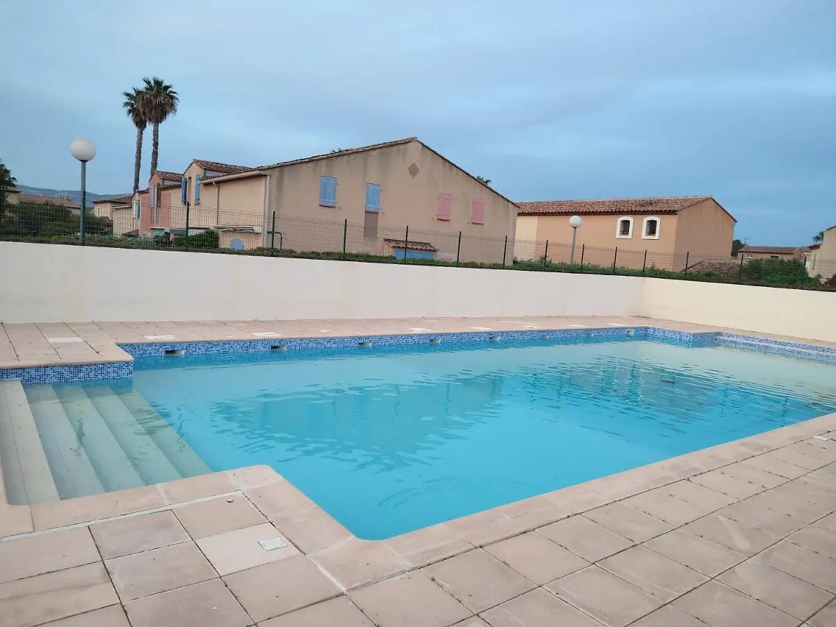 別荘 Villa Club T2 A Mar Vivo, Plages A Pieds, Piscine ラ・セーヌ・シュル・メール フランス